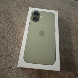 Apple iPhone 17 Box for the green phone